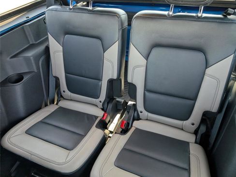 Used 2024 Ford Bronco Wildtrak image 14