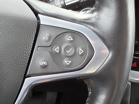 Used 2022 Chevrolet Traverse High Country w/ LPO, Floor Liner Package AWD/4WD image 21