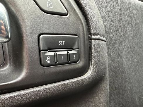 Used 2022 GMC Sierra 3500 Denali image 10