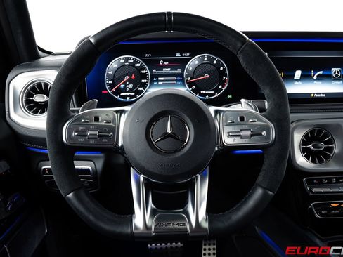 Used 2022 Mercedes-Benz G 63 AMG 4MATIC w/ G Manufaktur Interior Package image 27