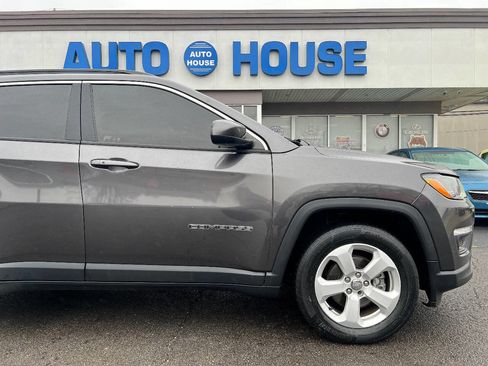 Used 2019 Jeep Compass Latitude w/ Popular Equipment Group image 38