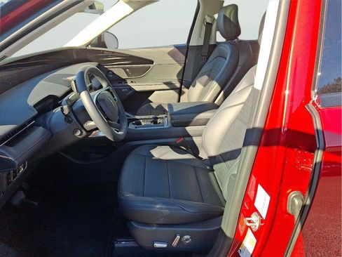 New 2026 Lincoln Nautilus Reserve w/ Jet Appearance Package image 12