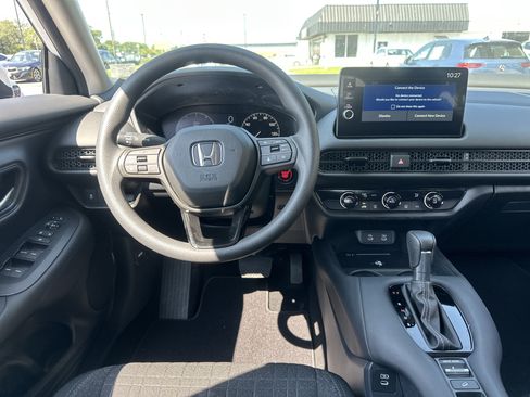 Used 2026 Honda HR-V LX image 11
