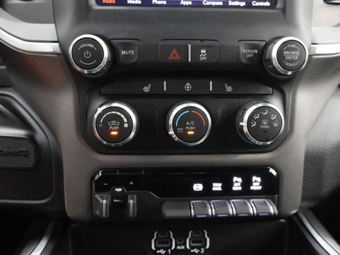 Used 2020 RAM 2500 Big Horn w/ Night Edition AWD/4WD image 47