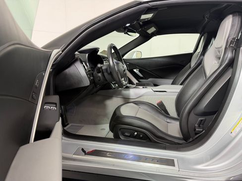 Used 2019 Chevrolet Corvette Grand Sport RWD image 5