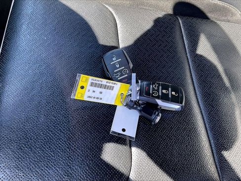 Certified 2023 RAM 1500 Laramie image 35