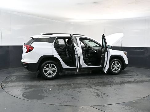 Used 2023 GMC Terrain SLE w/ Driver Convenience Package AWD/4WD image 26
