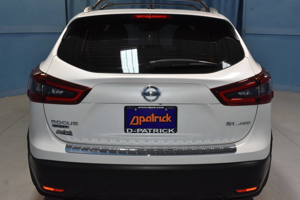 Certified 2022 Nissan Rogue Sport SL AWD/4WD image 22