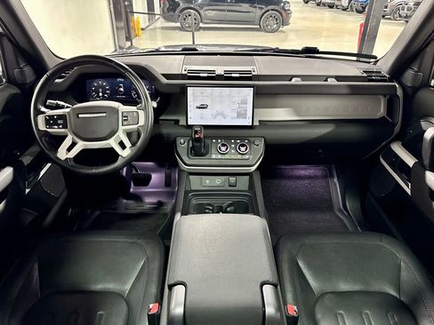 Used 2022 Land Rover Defender 110 S image 15