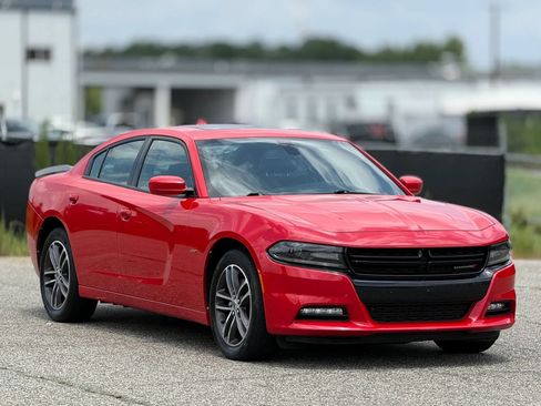 Used 2018 Dodge Charger GT AWD/4WD image 1