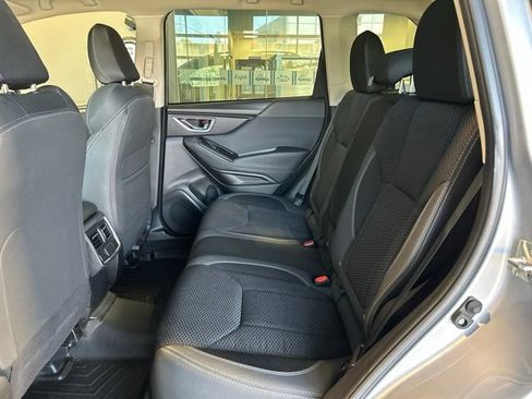 Used 2023 Subaru Forester Premium AWD/4WD image 24