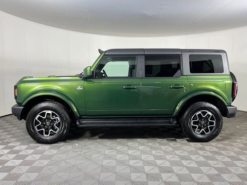 Used 2025 Ford Bronco Outer Banks AWD/4WD image 8