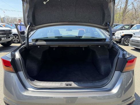 Used 2024 Nissan Altima 2.5 SV image 15