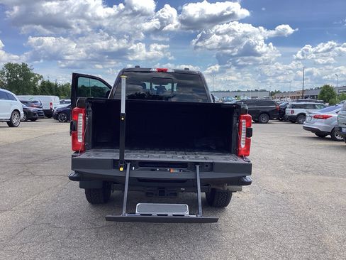 Used 2024 Ford F250 Lariat w/ Lariat Ultimate Package AWD/4WD image 34