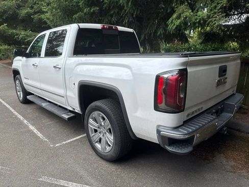 Used 2017 GMC Sierra 1500 SLT AWD/4WD image 3