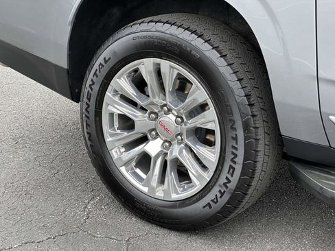 Used 2024 GMC Yukon XL Denali image 26