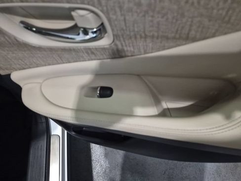 Certified 2023 Nissan Murano SL w/ SL Moonroof Package AWD/4WD image 27