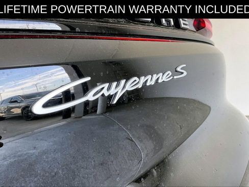Used 2024 Porsche Cayenne S image 42