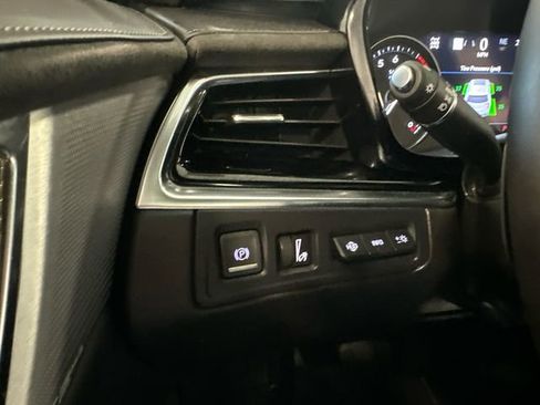 Certified 2022 Cadillac XT6 Premium Luxury w/ Platinum Package image 22