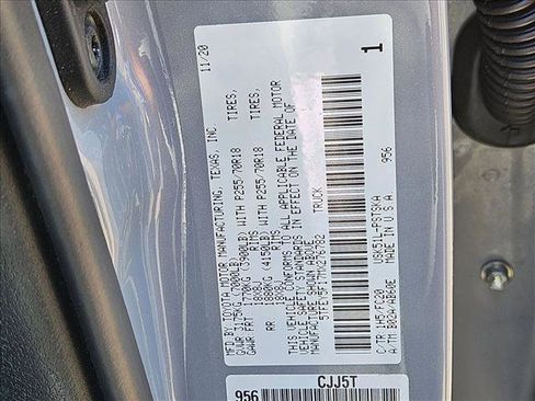 Used 2021 Toyota Tundra SR5 w/ SR5 Upgrade Package image 29