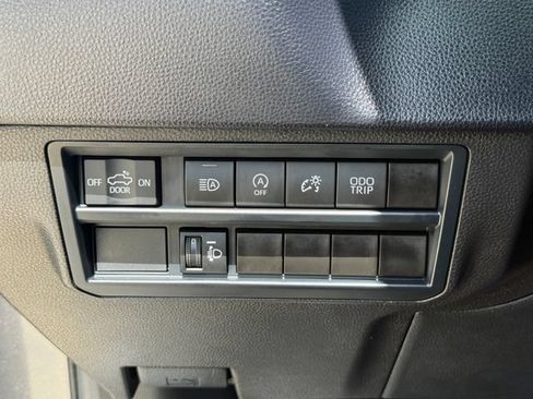 Used 2024 Toyota Tundra SR5 w/ SR5 Premium Package RWD image 21