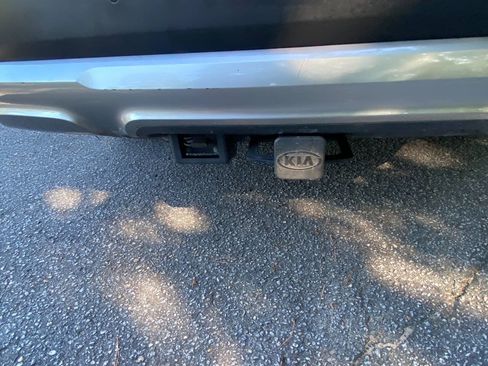 Used 2020 Kia Telluride SX w/ Towing Package FWD image 46