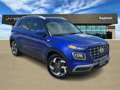 Used 2023 Hyundai Venue SEL