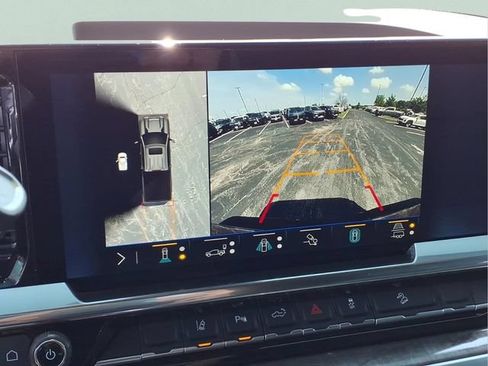 Used 2026 Chevrolet Silverado 2500 LTZ w/ Trail Boss Package AWD/4WD image 7