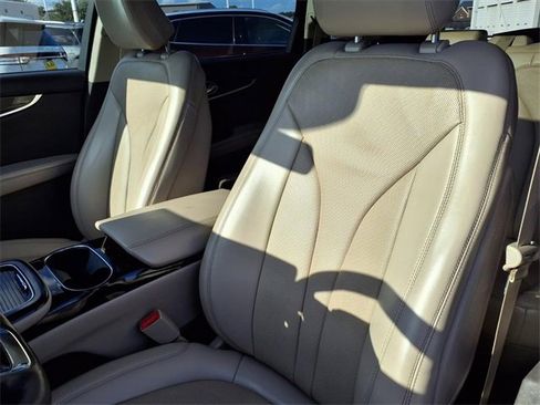 Certified 2022 Lincoln Nautilus Reserve w/ Monochromatic Package image 6