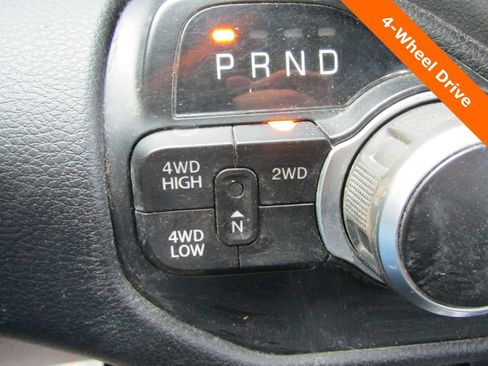 Used 2023 RAM 2500 Big Horn w/ Level 1 Equipment Group image 9