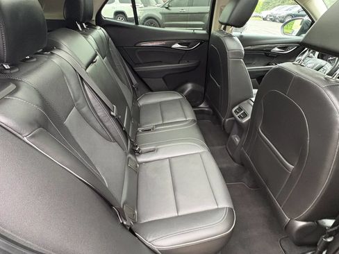 Used 2021 Buick Envision Essence w/ Sport Touring Package AWD/4WD image 27