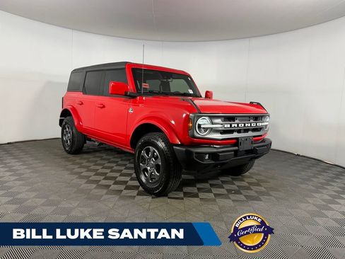 Used 2023 Ford Bronco Outer Banks AWD/4WD image 1