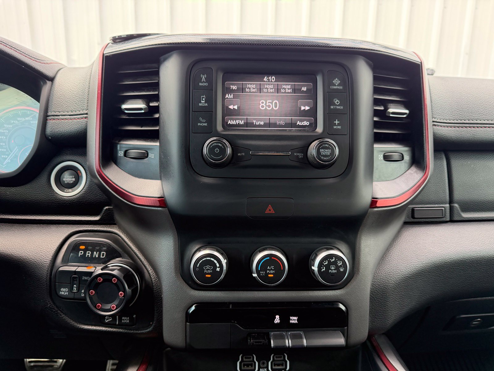 Used 2022 RAM 1500 Rebel AWD/4WD image 16