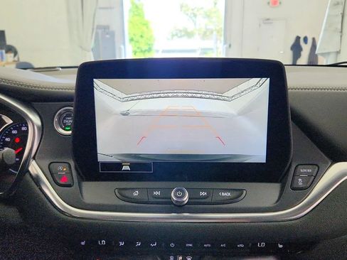 Used 2023 Chevrolet Blazer LT w/ Convenience Package FWD image 17