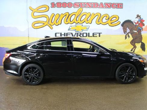 Used 2024 Chevrolet Malibu LT w/ Midnight Edition FWD image 1