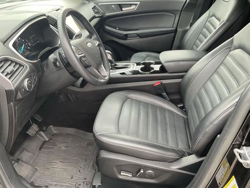 Used 2018 Ford Edge SEL w/ Equipment Group 201A image 24