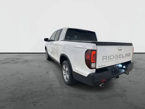Used 2025 Honda Ridgeline RTL image 2