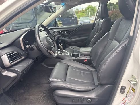 Used 2020 Subaru Outback Limited XT w/ Popular Package #2 AWD/4WD image 5