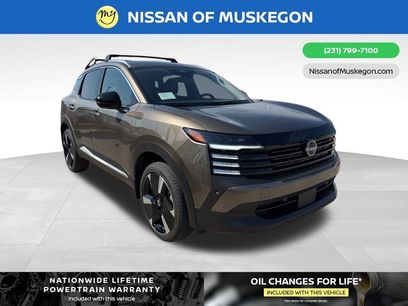 New 2026 Nissan Kicks SR w/ Cold Weather Package