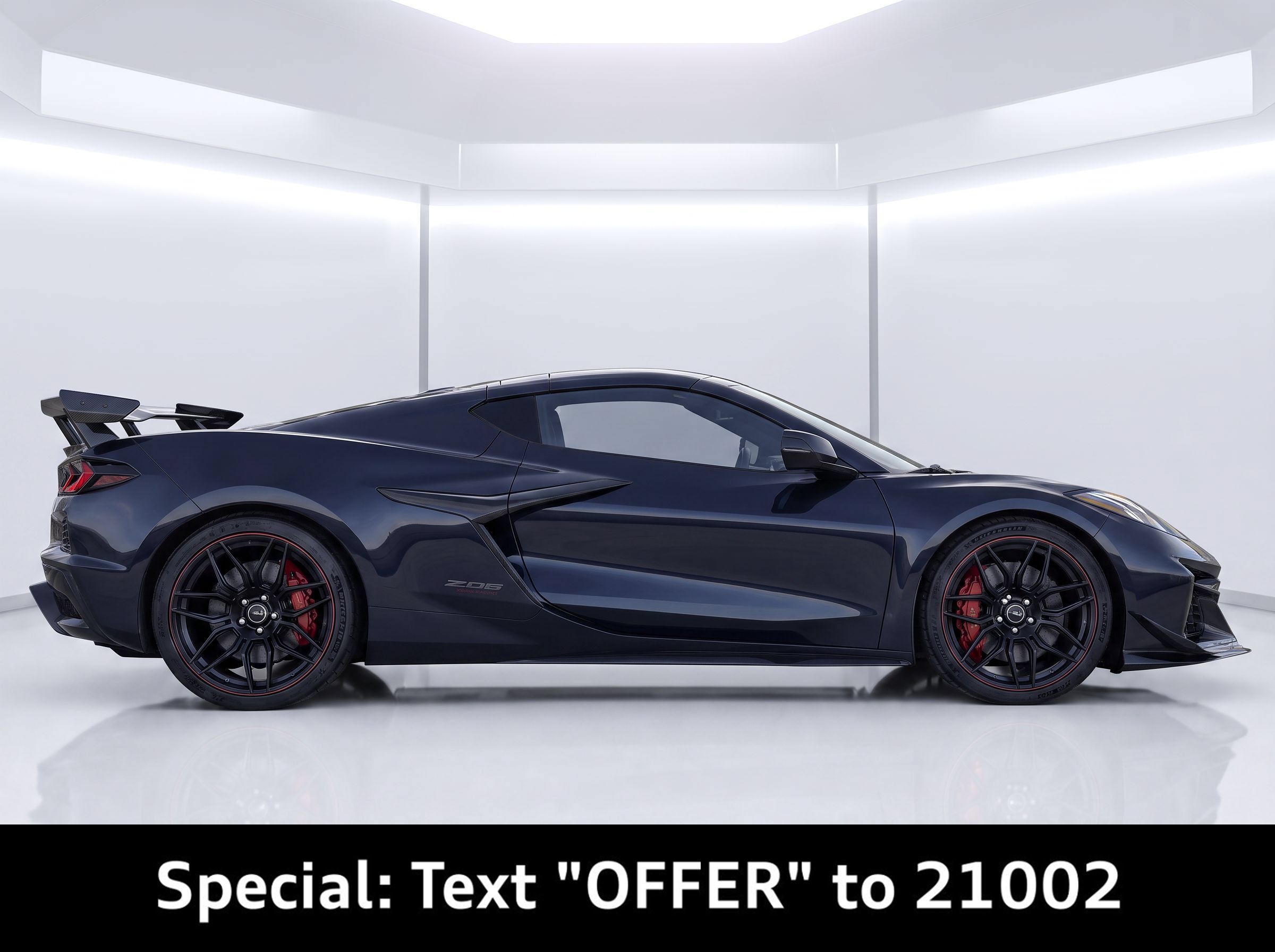 Used 2023 Chevrolet Corvette Z06 RWD image 8