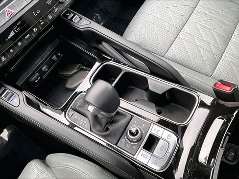 Used 2024 Kia Telluride SX X-Line AWD/4WD image 15
