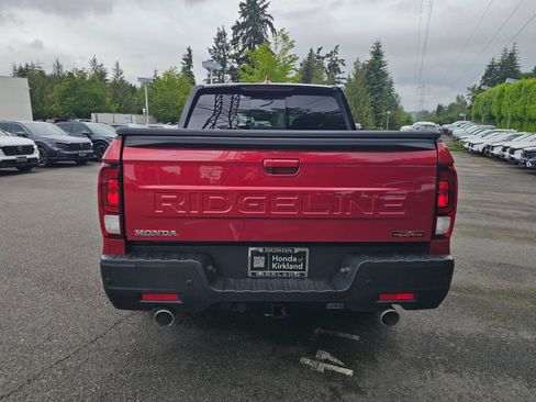Used 2025 Honda Ridgeline TrailSport+ image 6