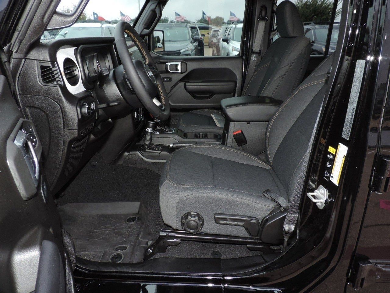 Used 2024 Jeep Wrangler Unlimited Sport AWD/4WD image 17