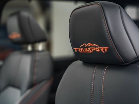 New 2025 Honda Pilot TrailSport image 40