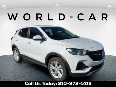 Used 2020 Buick Encore GX Preferred w/ Cold Weather Comfort Package FWD image 1