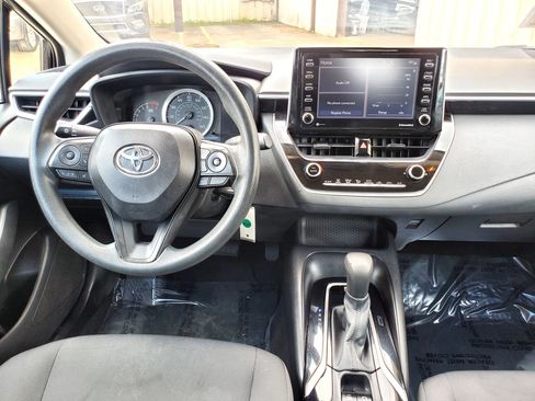 Used 2021 Toyota Corolla LE FWD image 31