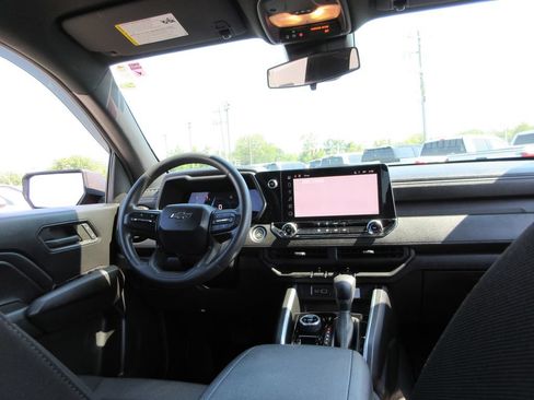 Certified 2023 Chevrolet Colorado Trail Boss w/ LPO, Dark Essentials Package AWD/4WD image 22