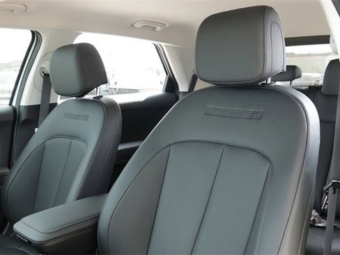 New 2026 Hyundai Ioniq 5 SEL image 10