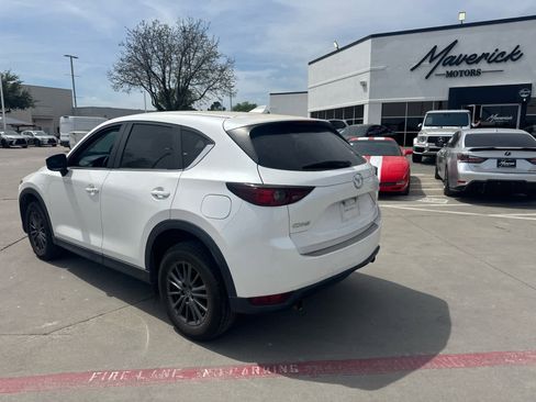 Used 2019 MAZDA CX-5 Touring image 4