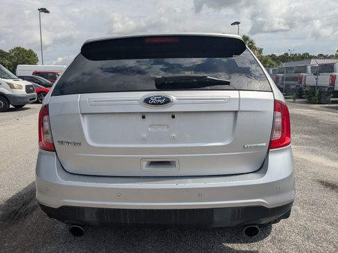 Used 2014 Ford Edge SE w/ Equipment Group 101A FWD image 5